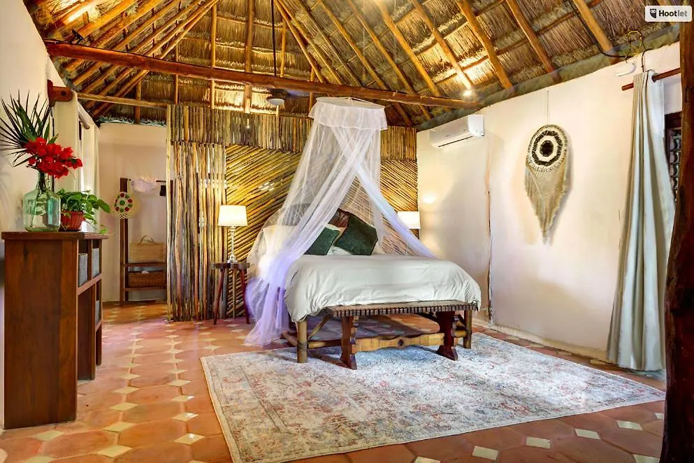 Beachfront Bungalows- Soliman Bay Tulum Holiday home